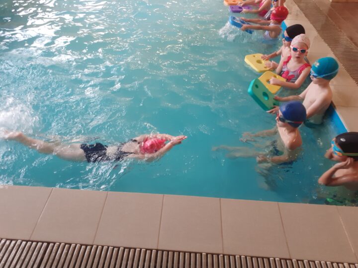 8. a 9. plavání Broučci