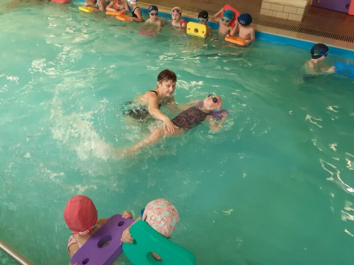 10. plavání Broučci