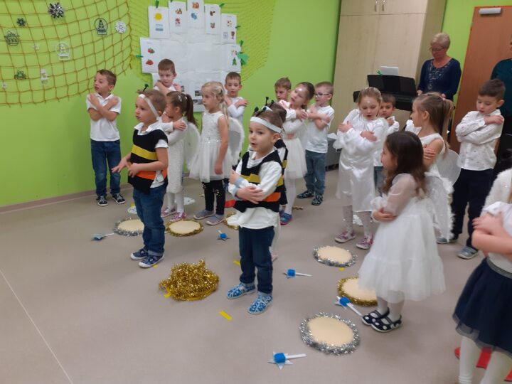 Předvánoční odpoledne u Broučků